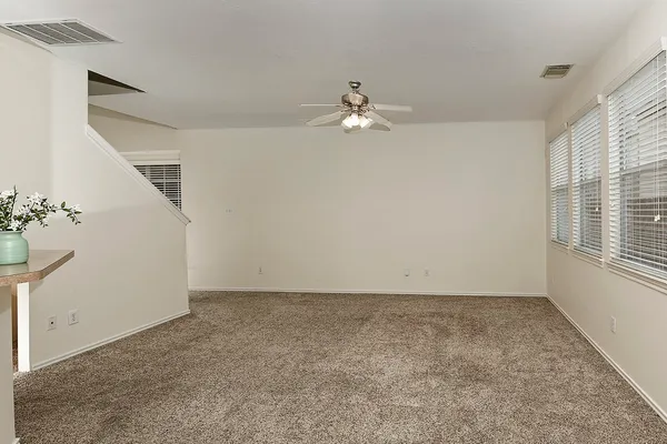 $1,950 | 51 Wickerdale Place, The Woodlands, TX 77382