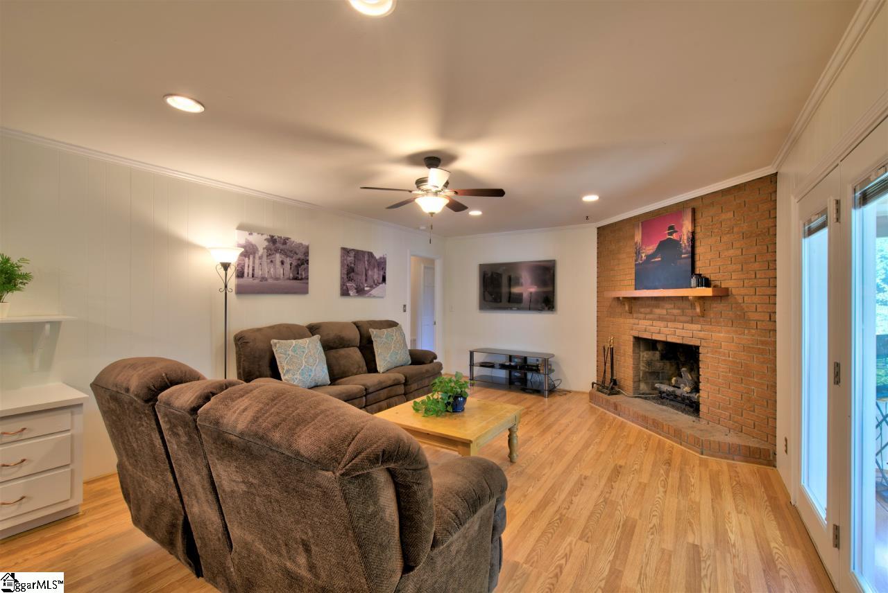 700 Butler Springs Road Greenville, SC 29615 - Photo 8 of 26 Gallery Image 8