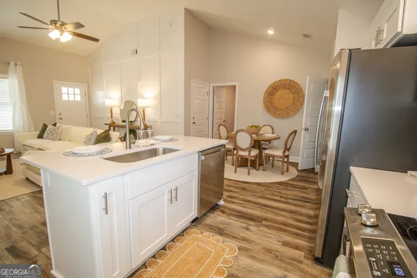 $1,700 | 215 Big Branch Drive, Unit B, Brooklet, GA 30415