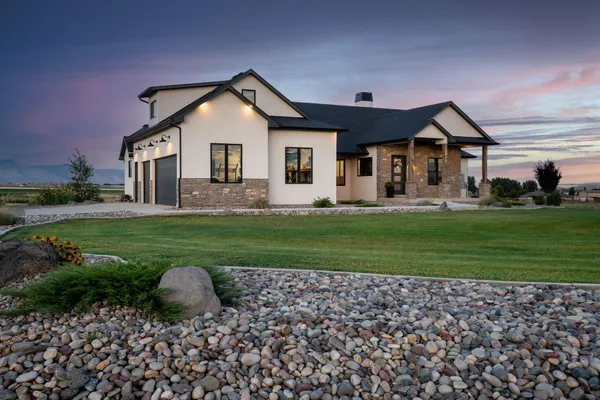 $995,000 | 1648 Saddle Ring Court, Loma, CO 81524