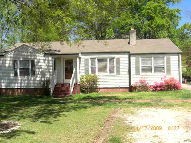 26 West Lee Road Taylors, SC 29687 - Photo 3 of 13 Gallery Image 3
