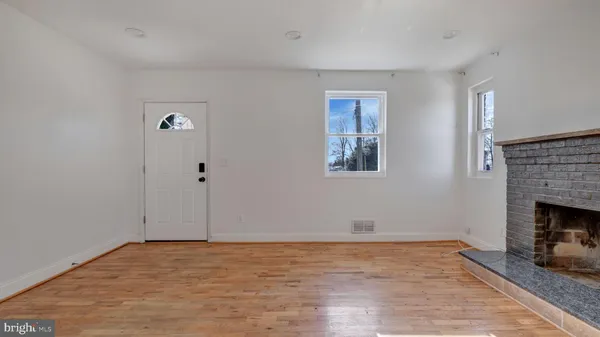 $3,600 | 1604 Woodhill Court, Hyattsville, MD 20785