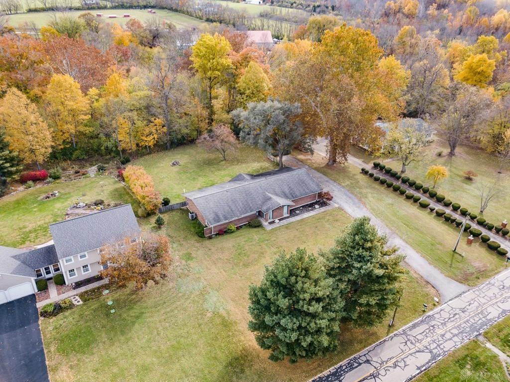 3175 Benham Road Tipp City, OH 45371 - Photo 13 of 38