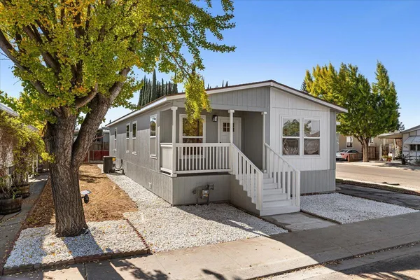 $327,500 | 2128 Barrington Lane, Modesto, CA 95350