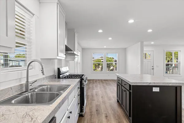 $319,000 | 2128 Barrington Lane, Modesto, CA 95350