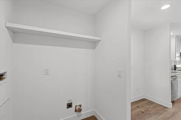 $319,000 | 2128 Barrington Lane, Modesto, CA 95350