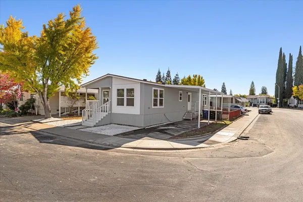 $319,000 | 2128 Barrington Lane, Modesto, CA 95350
