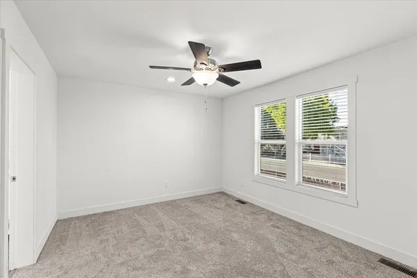 $319,000 | 2128 Barrington Lane, Modesto, CA 95350