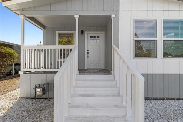 $319,000 | 2128 Barrington Lane, Modesto, CA 95350