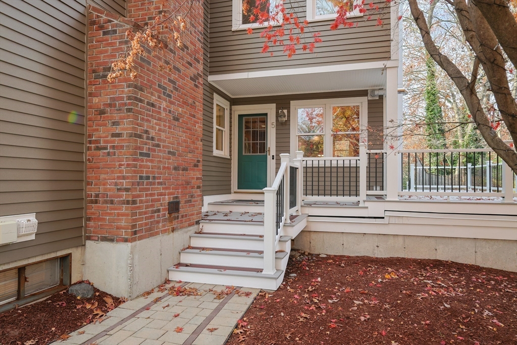 5 Old Wood Road North Attleboro, MA 02760 - Photo 4 of 41 a front view of a house with a window