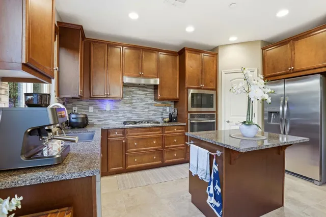 $899,000 | 45 Angra Way, Gilroy, CA 95020