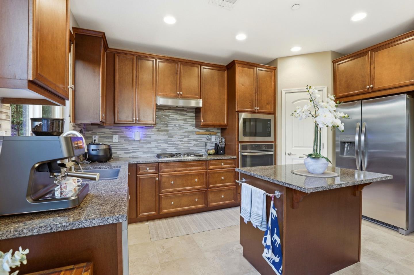 45 Angra Way Gilroy, CA 95020 - Photo 11 of 35