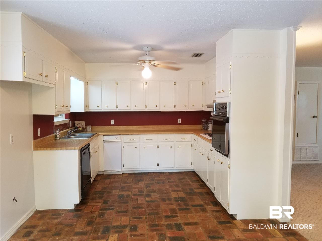 115 Michael Loop Daphne, AL 36526 - Photo 2 of 24
