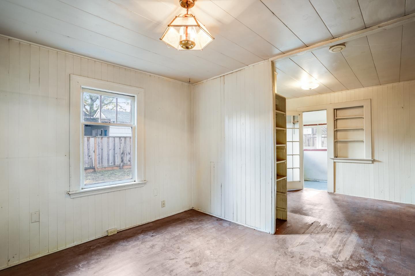 1218 Middlefield Road Palo Alto, CA 94301 - Photo 20 of 31 a view of livingroom with window