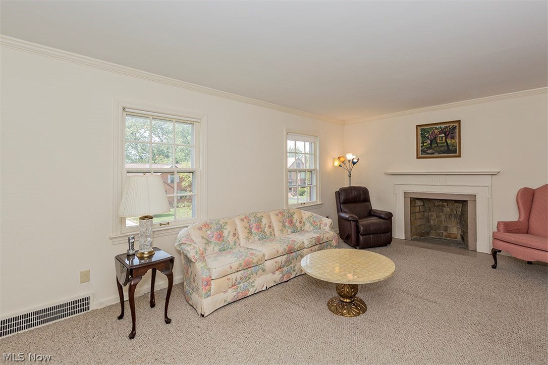 2355 Ashurst Road Cleveland, OH 44118 - Photo 20 of 35