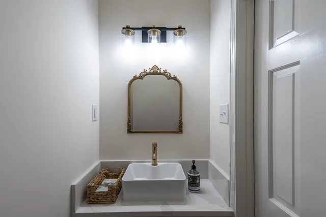 $3,500 | 2054 Bensonwood Drive, Germantown, TN 38138