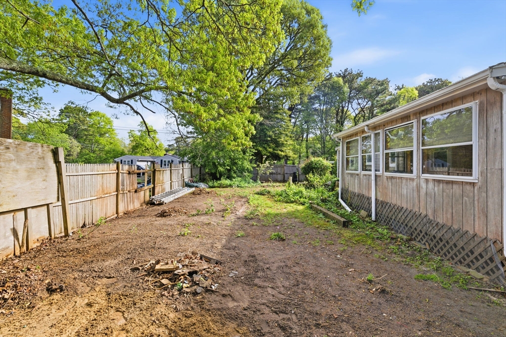 15 Anthony Road Yarmouth, MA 02673 - Photo 24 of 27
