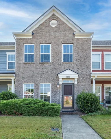 $325,000 | 2052 Hemlock Drive, Spring Hill, TN 37174