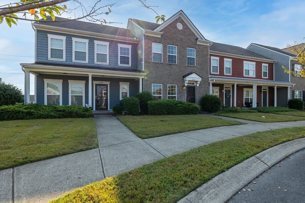 2052 Hemlock Drive Spring Hill, TN 37174 - Photo 3 of 25