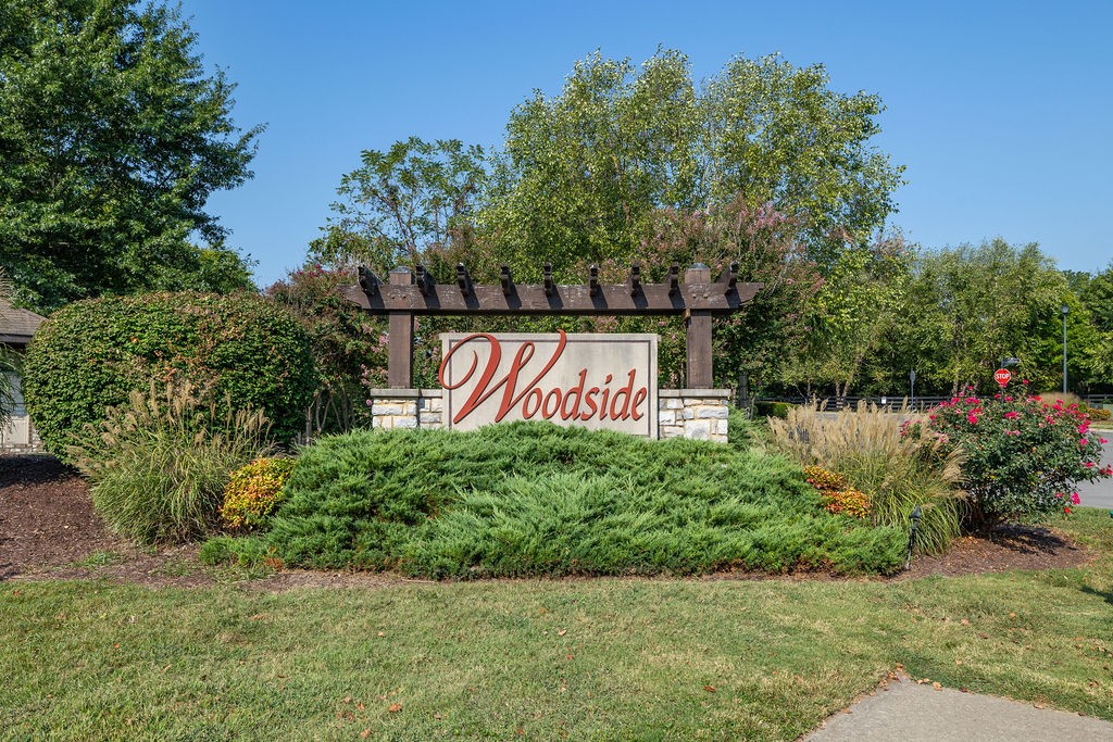 2052 Hemlock Drive Spring Hill, TN 37174 - Photo 4 of 25