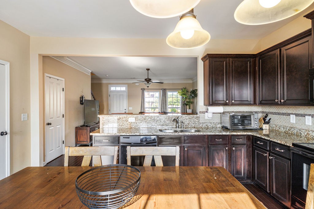 2052 Hemlock Drive Spring Hill, TN 37174 - Photo 10 of 25