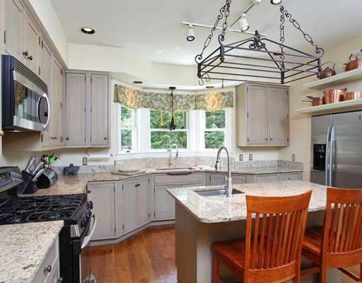 15 Aspen Crest Road Cumberland Center, ME 04021 - Photo 4 of 18 Kitchen.