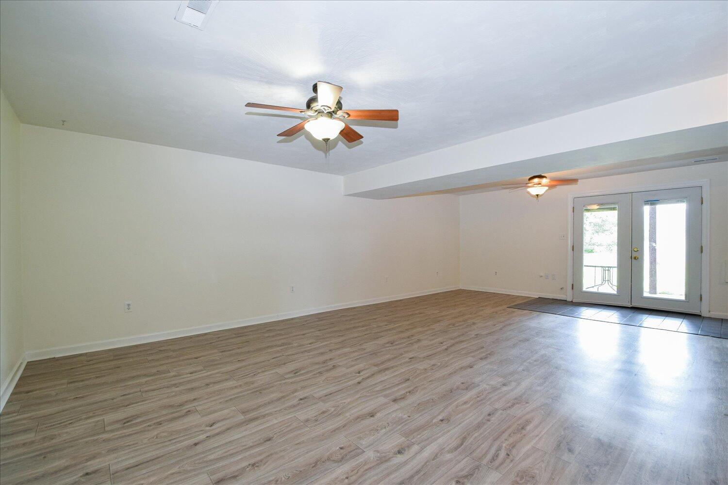 127 North Rome Drive Roanoke, VA 24019 - Photo 13 of 19 Family Room