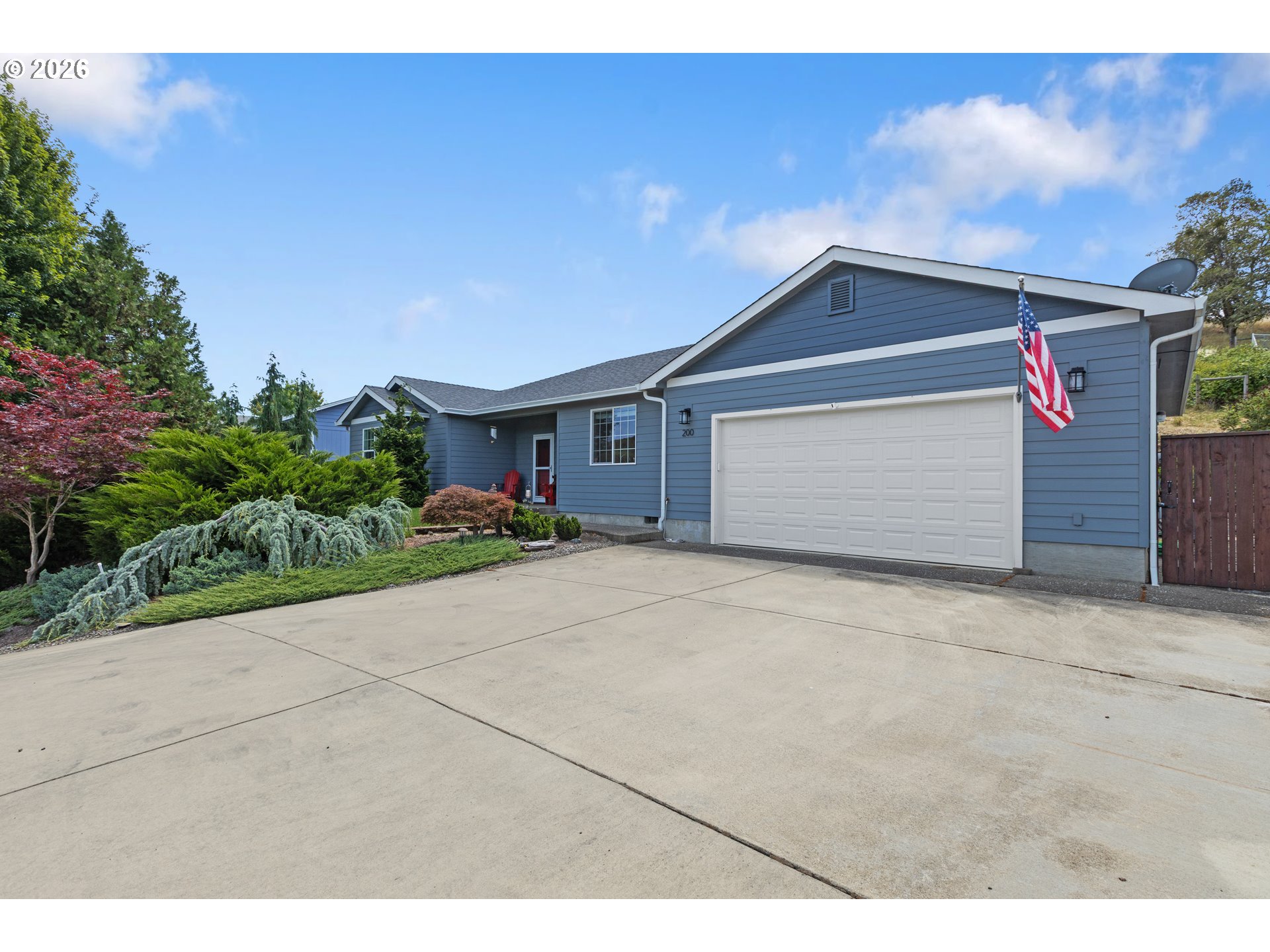 200 Rainbow Ridge Avenue Roseburg, OR 97471 - Photo 1 of 48