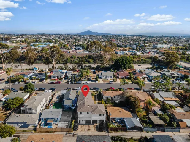 $1,895 | 734 South 46th Street, San Diego, CA 92113