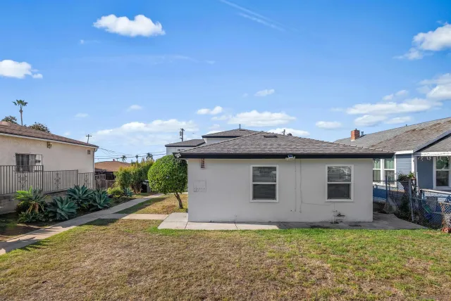 $1,895 | 734 South 46th Street, San Diego, CA 92113