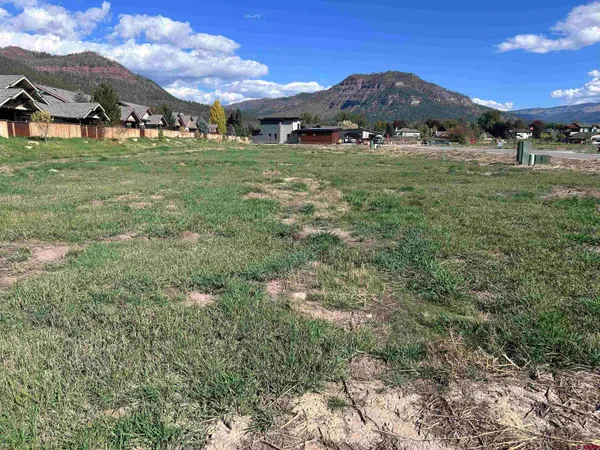 a view of an outdoor space and a yard