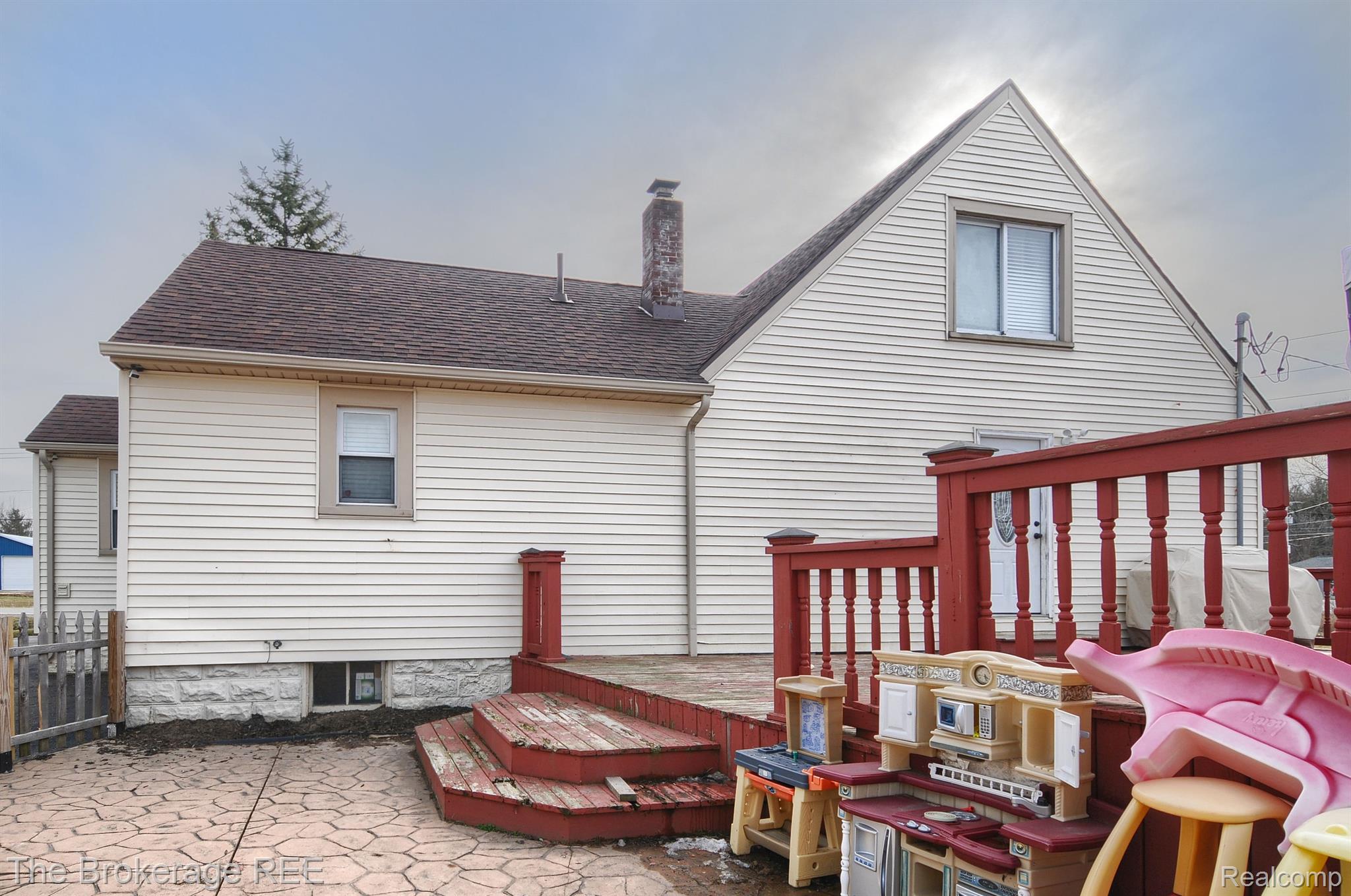 6508 Coldwater Road Flushing, MI 48433 - Photo 34 of 39 Gallery Image 34