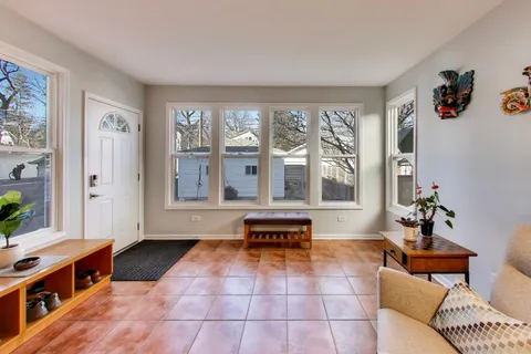 $869,000 | 1103 Seward Street, Evanston, IL 60202