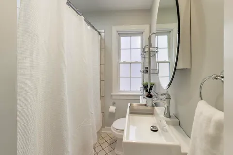 $869,000 | 1103 Seward Street, Evanston, IL 60202