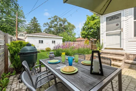 $869,000 | 1103 Seward Street, Evanston, IL 60202