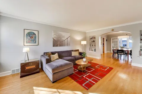 $869,000 | 1103 Seward Street, Evanston, IL 60202