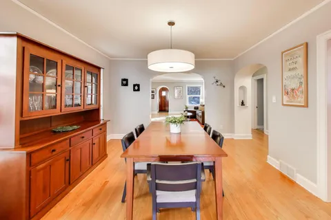 $869,000 | 1103 Seward Street, Evanston, IL 60202