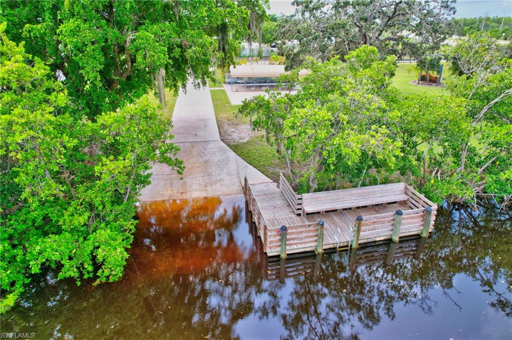 101 Rookery Road Naples, FL 34114 - Photo 37 of 43 a view of a yard with plants