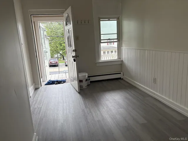 $1,900 | 28 California Avenue, Middletown, NY 10940