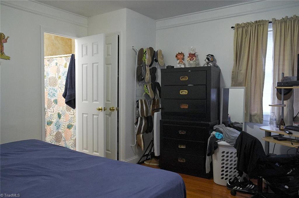 408 Hickory Chapel Road High Point, NC 27260 - Photo 18 of 23 Bedroom 2 has direct access to hall bath.