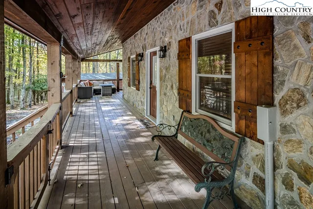 $459,000 | 719 Pine Ridge Road, Beech Mountain, NC 28604