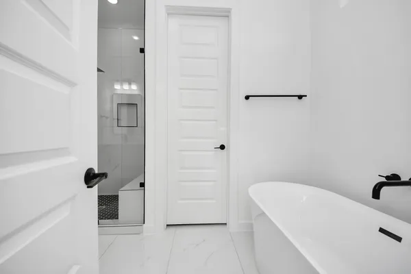 a bathroom with a bathtub