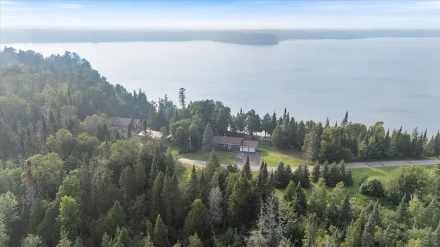 $425,000 | 15542 County Road 540, Nashwauk, MN 55769