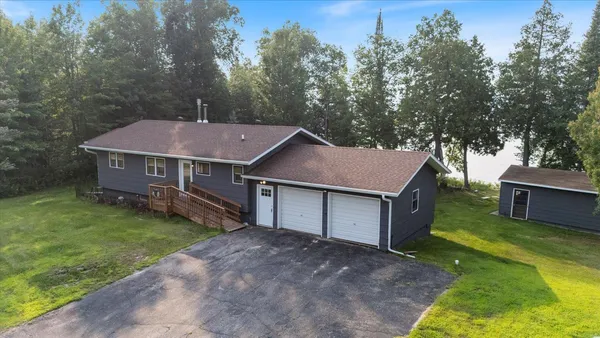 $425,000 | 15542 County Road 540, Nashwauk, MN 55769