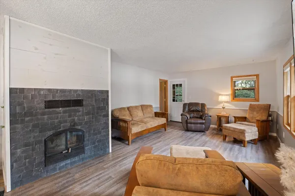 $425,000 | 15542 County Road 540, Nashwauk, MN 55769