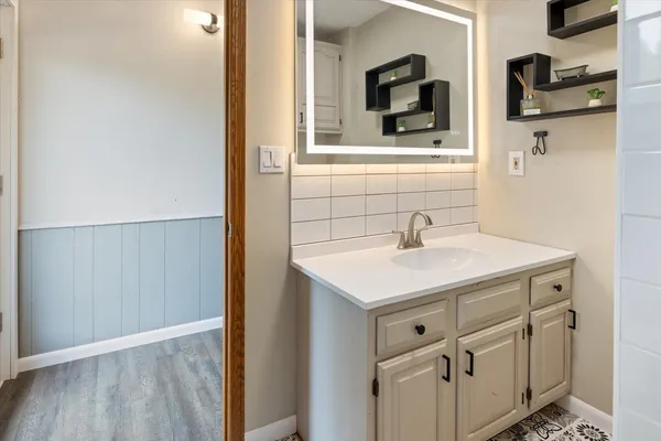 $425,000 | 15542 County Road 540, Nashwauk, MN 55769