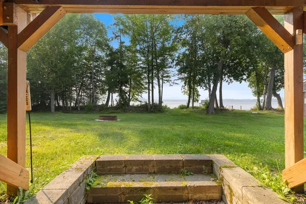 $425,000 | 15542 County Road 540, Nashwauk, MN 55769