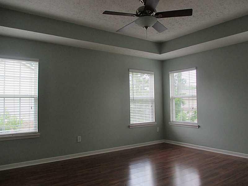 10426 Clifty Falls Road Indianapolis, IN 46239 - Photo 14 of 24 Gallery Image 14