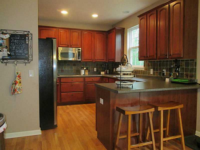 10426 Clifty Falls Road Indianapolis, IN 46239 - Photo 7 of 24 Gallery Image 7