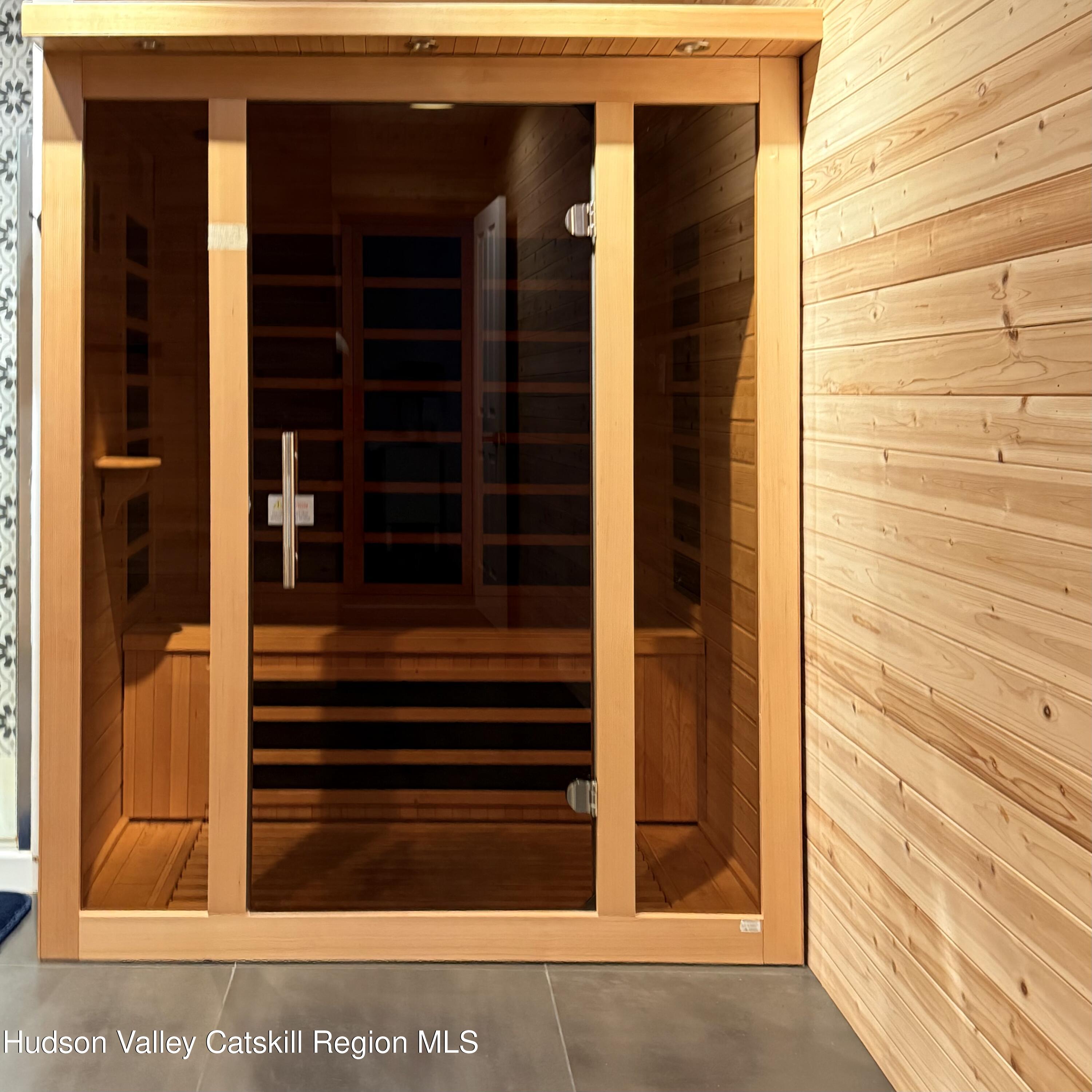 1367 Sleepy Hollow Road Athens, NY 12015 - Photo 14 of 28 a view of door